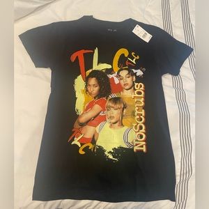 NWT Adult Small screen print TLC tee shirt